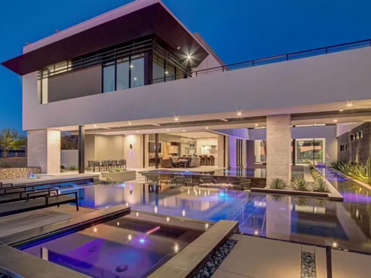 Luxury Las Vegas home ready to sell